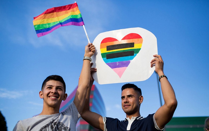 Pháp luật Việt Nam đã có cái nhìn cởi mở hơn về hôn nhân đồng tính